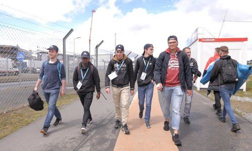 24H du Mans : lycéens et apprentis au plus près des métiers du sport automobile